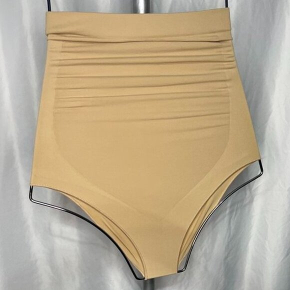 SKIMS Seamless Sculpt High Waist Brief | Sand | Size S/M - Picture 3 of 5